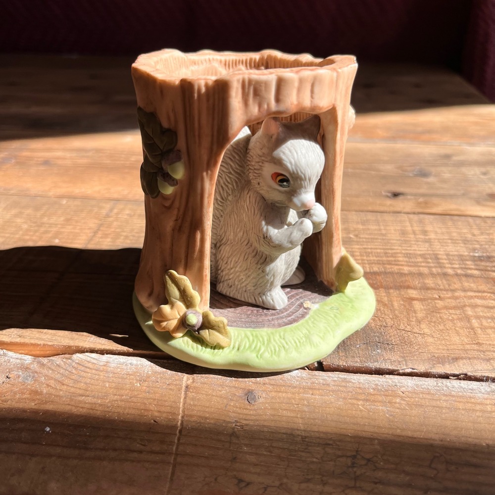 Vintage Ceramic Squirrel and Tree Stump Figurine Set Woodland Decor 2 Piece